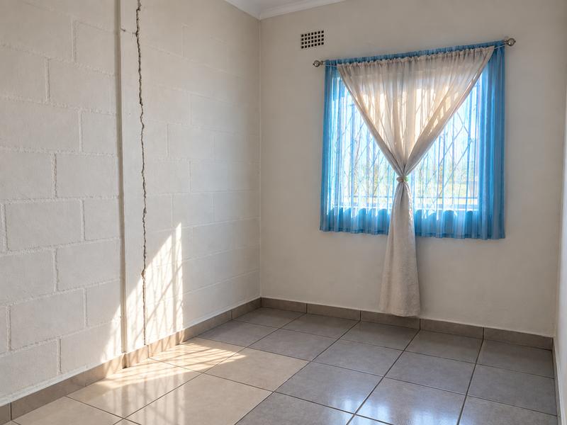 1 Bedroom Property for Sale in Kalkfontein Western Cape